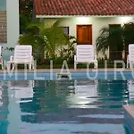 Apartamentos Luxo A 100 Metros Da Praia